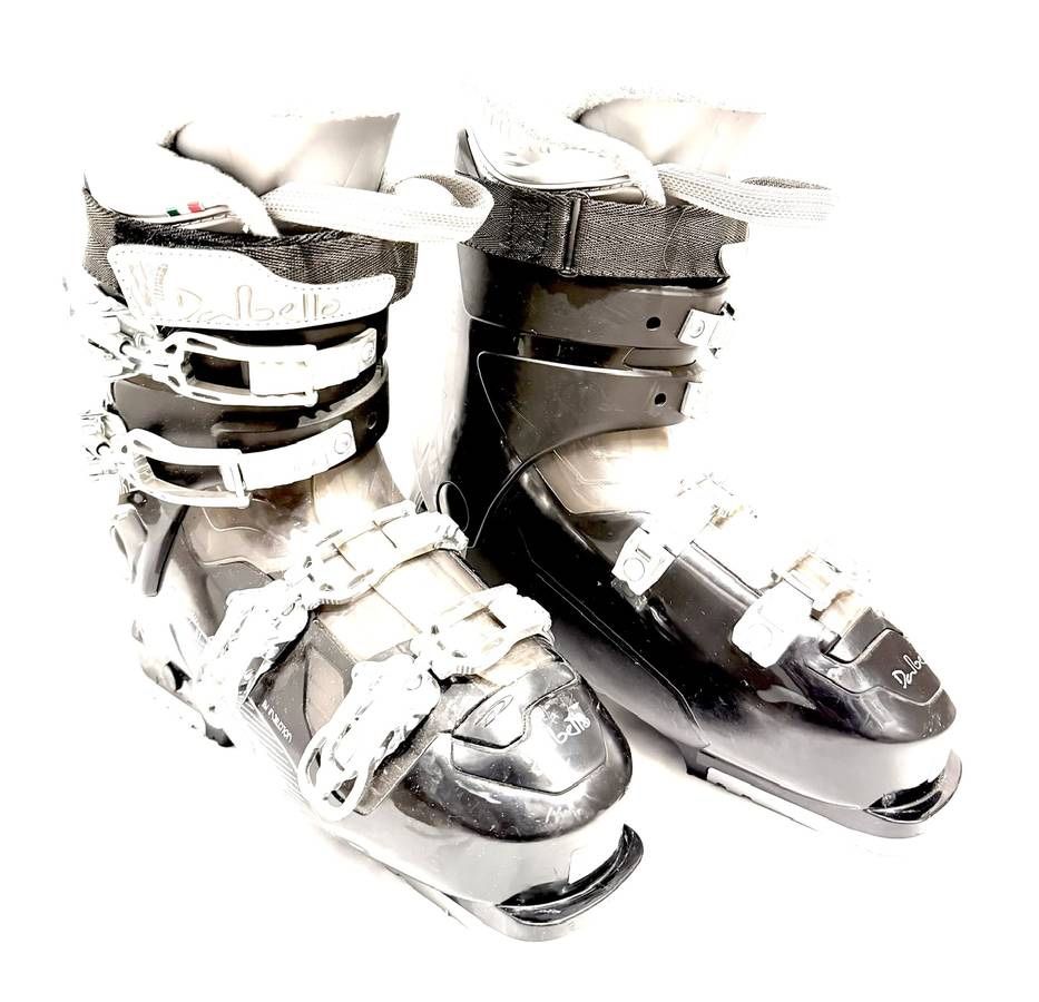 Womens Dalbello Ski Boots (Size 8.5)