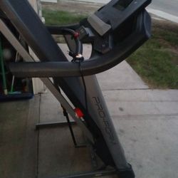 Pro-form. Sport T7 Treadmill 