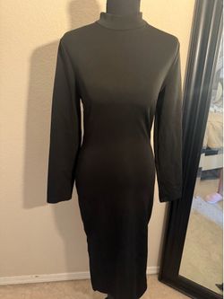 Black long sleeve dress