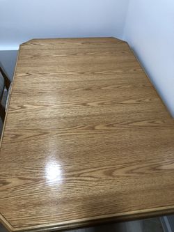 Dining Table With 6chairs 