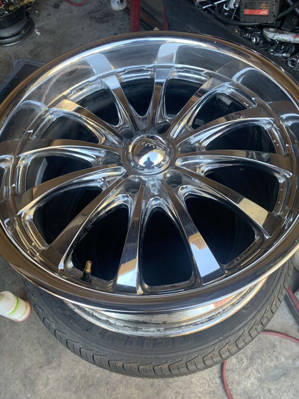 Boss 20’s rims 6x6.5 bolt pattern for Sale in North Las Vegas, NV OfferUp