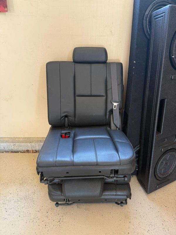 Seats For A 2007-2013 Tahoe Or DENALI