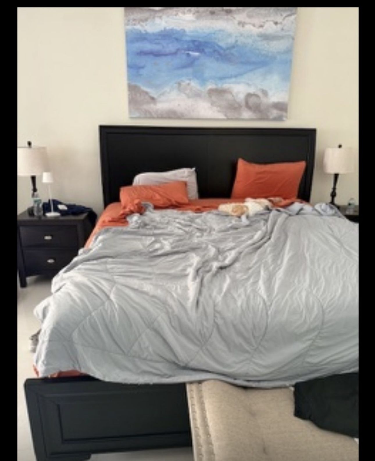 King Size Bed And Dresser 