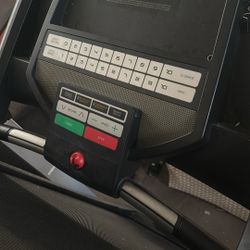 Golds Gym Treadmill Trainer 430