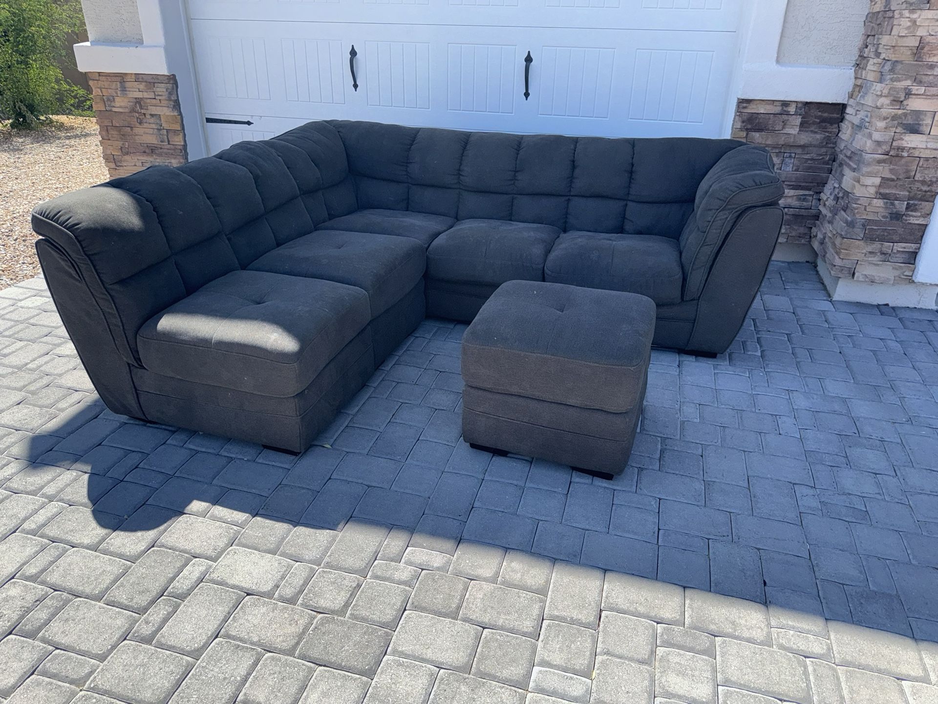 4 Piece Grey Modular Sectional 