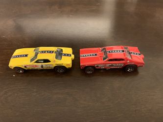 Snake and mongoose Hot wheels