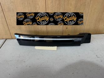 2020 2021 2022 2023 2024 Volkswagen ID4 ID-4 Front Bumper Passenger Side Right  Side Bar. Lamp