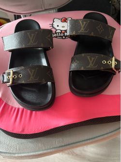 Brown leather sandals brand new excellent condition