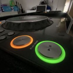 Dj Equipment 