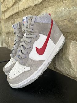 Nike Dunk High—Size 5.5y —$39