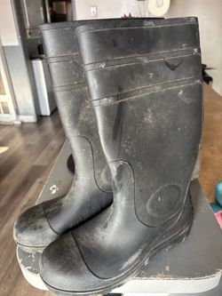 All purpose boots used only once