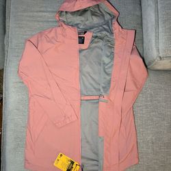 Women’s Carhartt Rockford Rain defender coat