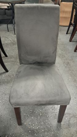 gray chairs super clean