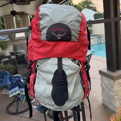 Medium Osprey Atmos 50 Backpacking/mountaineering Pack 