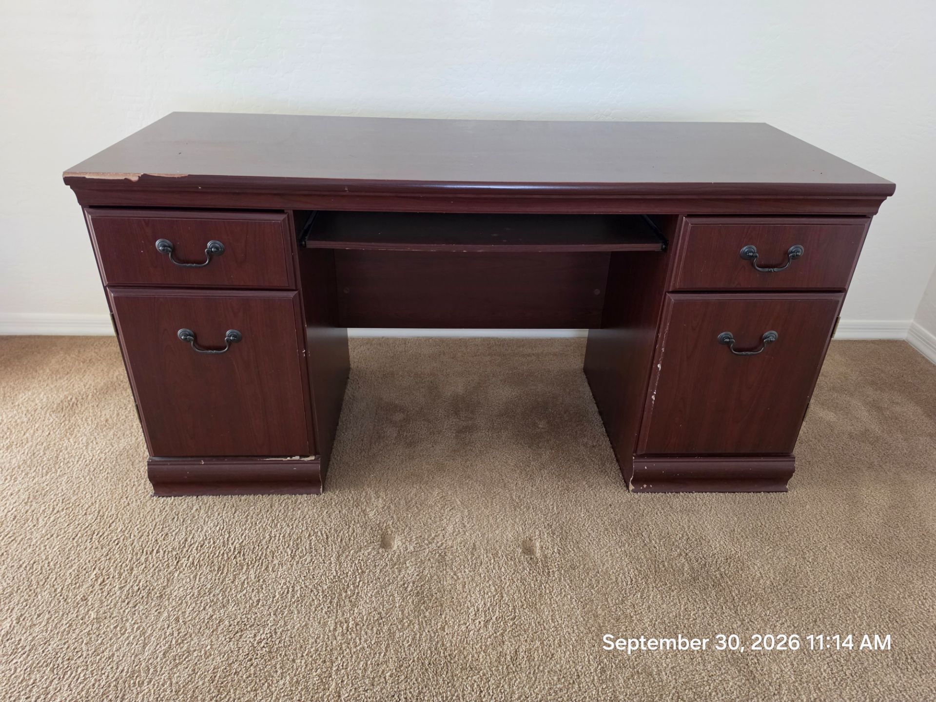 Free Desk! for Sale in Phoenix, AZ - OfferUp