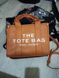 Marc Jacobs The Tote Bag – Tan Leather