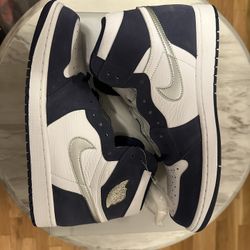 Air Jordan 1 Retro High Midnight Navy https://offerup.com/redirect/?o=Q08uSlA= Size 10.5