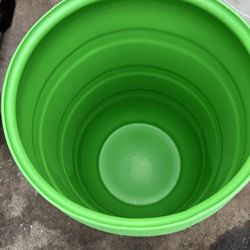 30 Gallons. Plastic. Barrels With Removable. Lids 