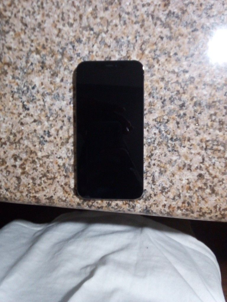 Iphone 12 Pro Locked