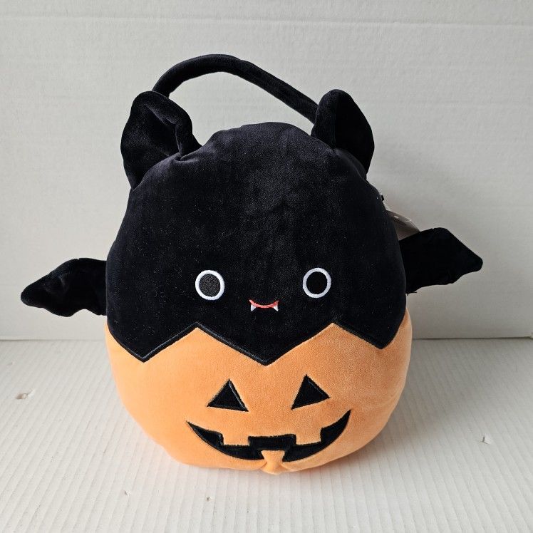 Squishmallows Emily The Bat Halloween Treat Pail NEW 