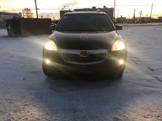 2008 Saturn Outlook all wheel drive