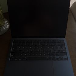 MacBook Air M2 Chip