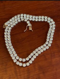 Tennis necklace