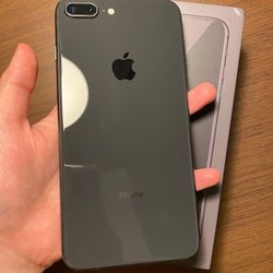 Unlocked iPhone 8+ 64GB Space Gray