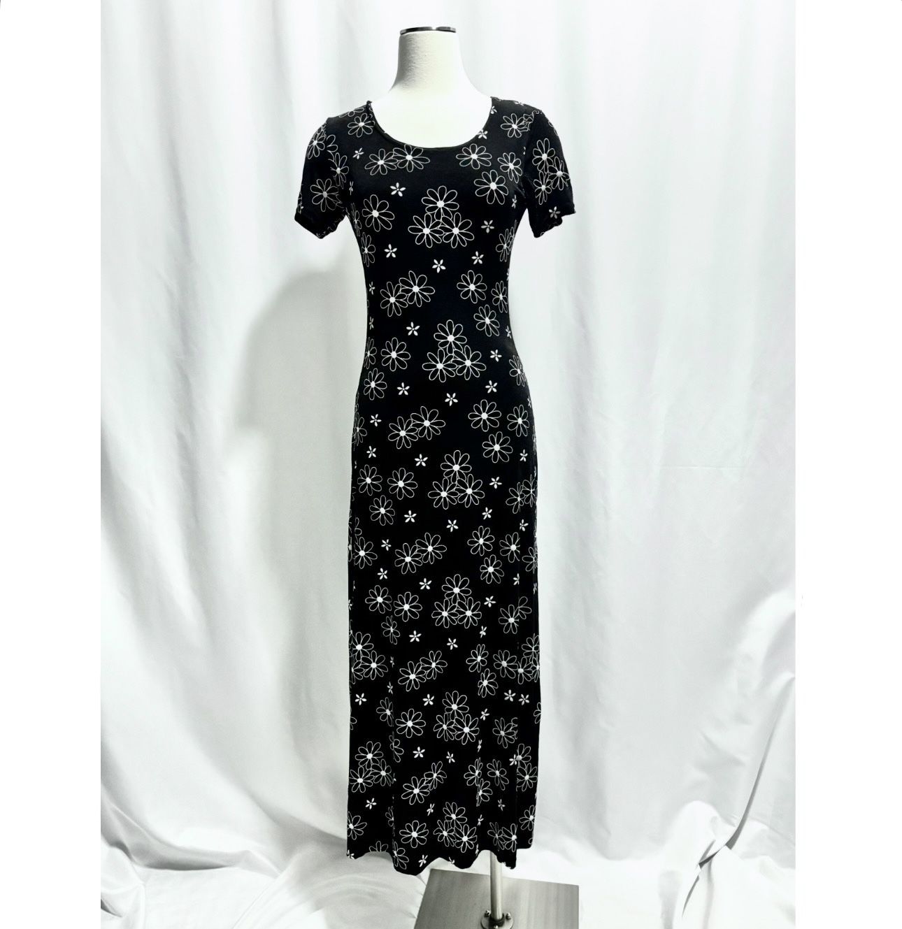 Black Maxi Dress w/ White Floral Print β Soft, Sheer, Short Sleeve, Size Small, Repaired Pit Area, Flowy & Versatile Wardrobe Staple
