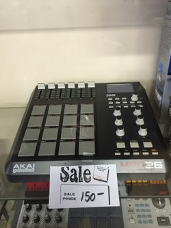 Akai MPD 26