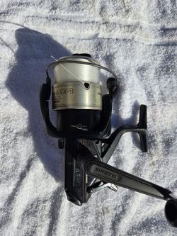 Shimano Baitrunner 6500B Spinning Reel