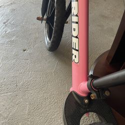 Strider 12” Classic No Pedal Balance Bike 