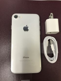 iPhone 7 128GB Factory Unlocked