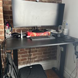 Sturdy Electric Height Adjustable Standing Desk (40”x24”)