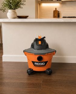 RIDGID Wet / Dry Shop Vacuum 9 Gallon