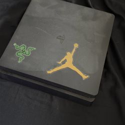 Ps 4 Slim