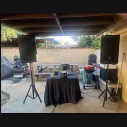 JBL Eon 715 Bluetooth( Pair)