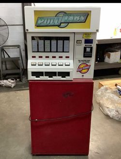 Michigan 6-Column Pull  lotto Machine with Bill Counter