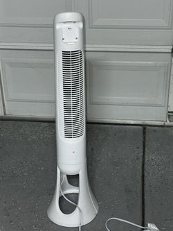Honeywell QuietSet Whole Room Tower Fan for Sale in San Marcos, CA - OfferUp