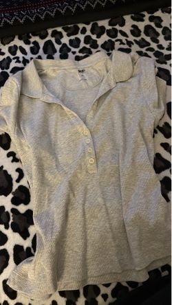 DKNY women’s shirt
