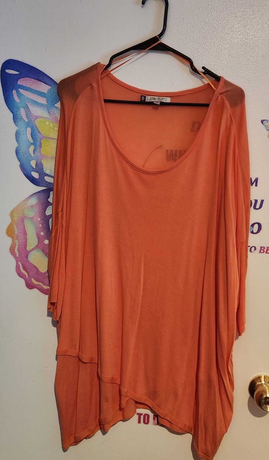 Jennifer Lopez shirt