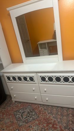 Dresser with Mirror