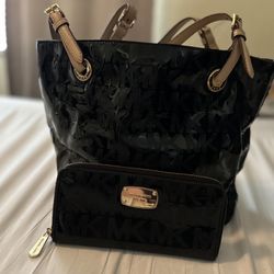 MK Purse And Wallet