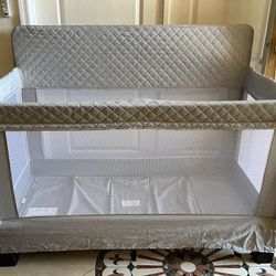 Portable Crib - NEW!