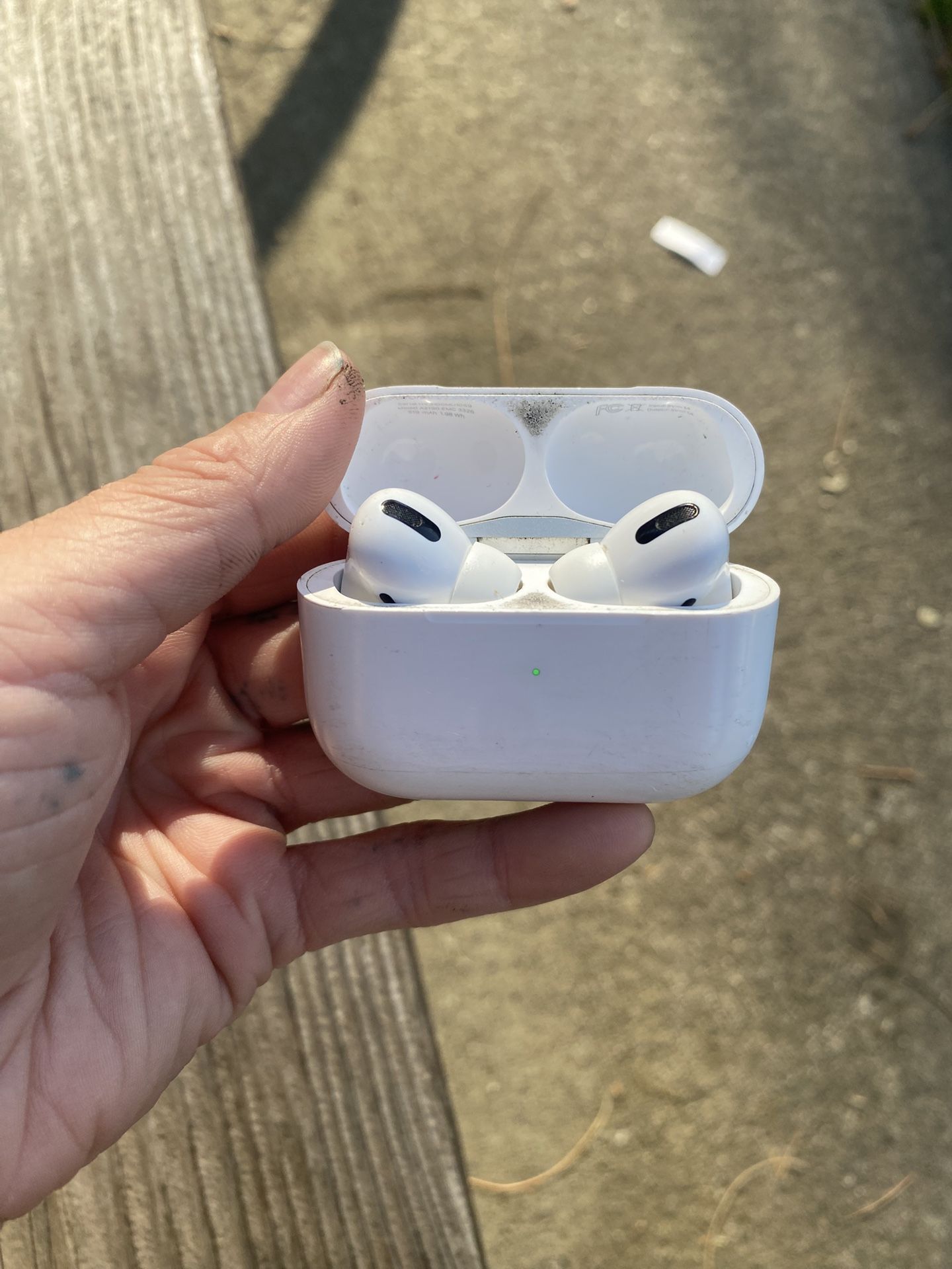 AirPods Pro Generation 1