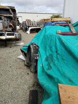 2001 Nissan UD 4cylinder radiator