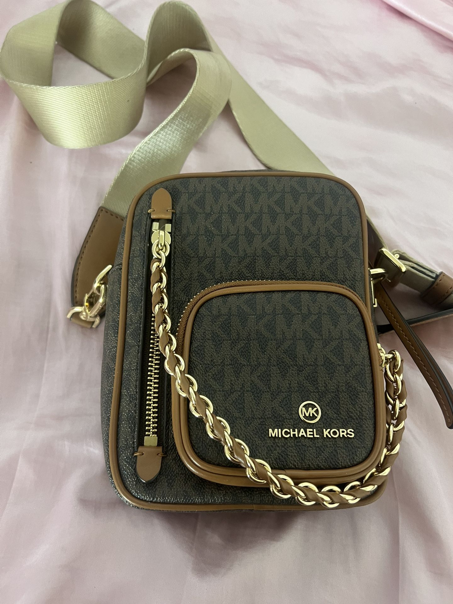 Michael Kors Crossbody