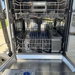 Maytag Dishwasher
