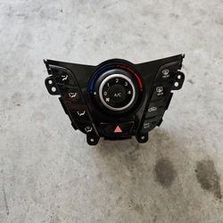  Hyundai Veloster Ac Heater Climate Control