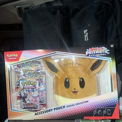 Pokémon Scarlet & Violet Prismatic Evolution Accesory pouch and 5 Booster packs
